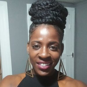 Meet your Posher, Judeline